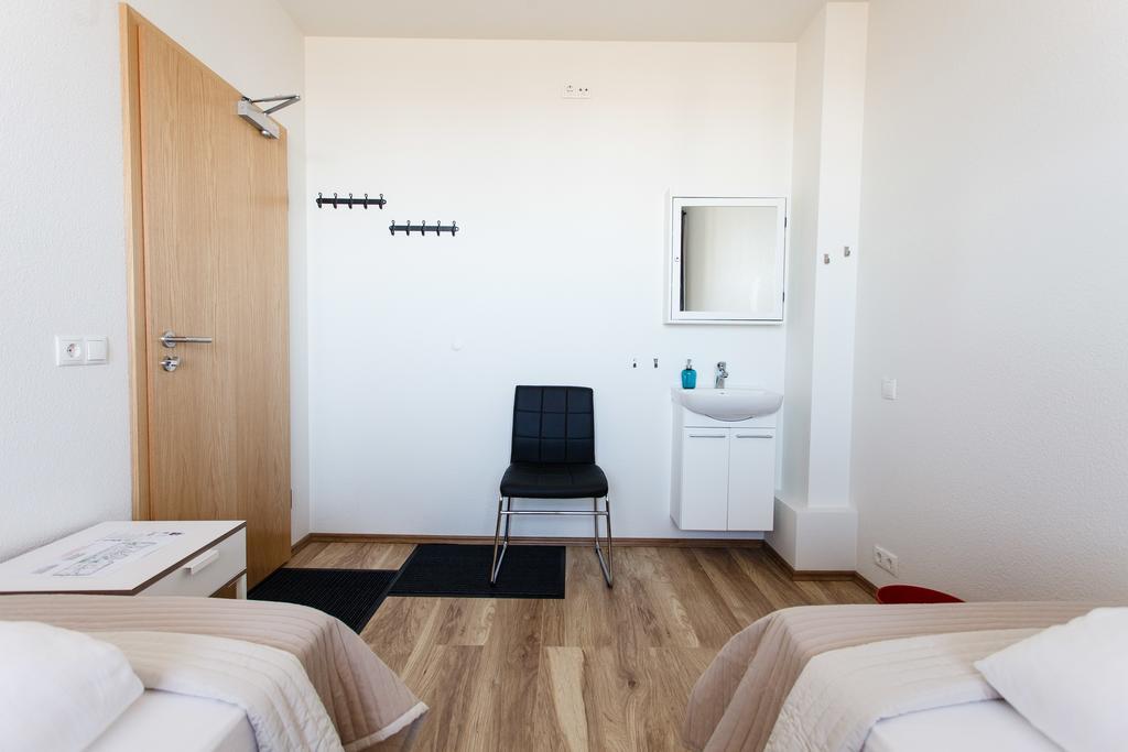 Route 1 Guesthouse Garthabaer Экстерьер фото