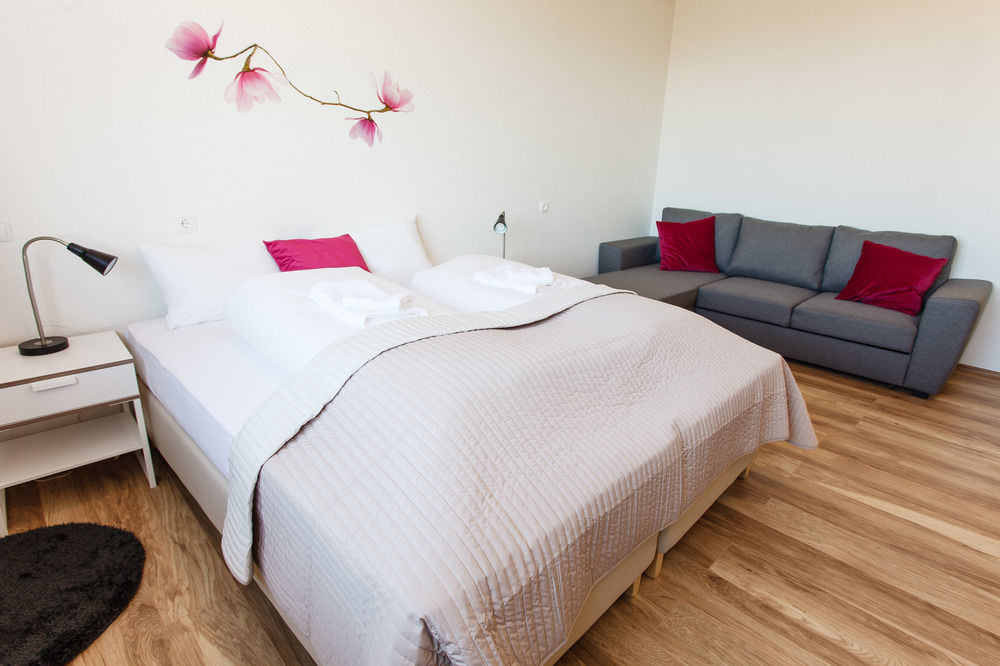 Route 1 Guesthouse Garthabaer Экстерьер фото